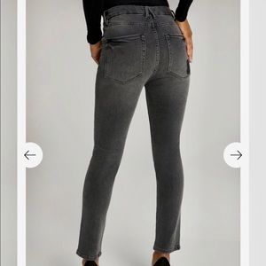 Good Classic, vintage black jeans